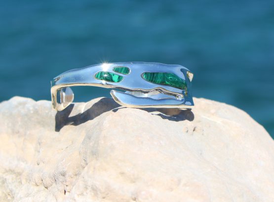 Island Bracelet with Malachite